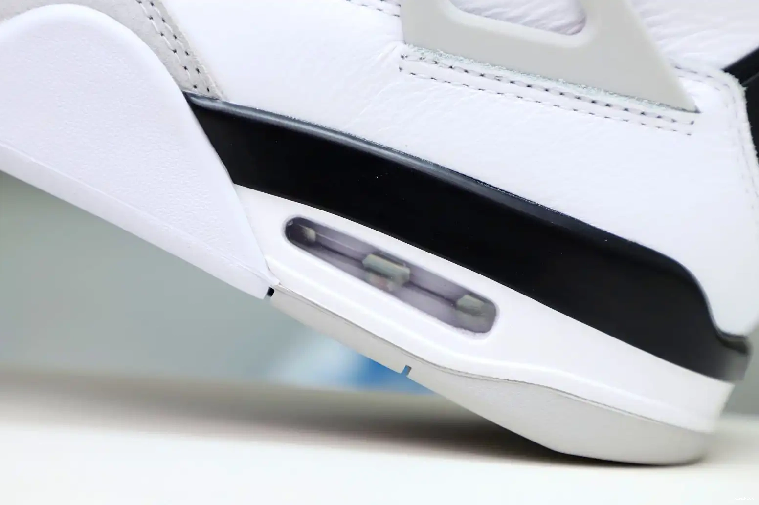 JORDAN 4 BLACK AIR MILITARY Kimikick 0420